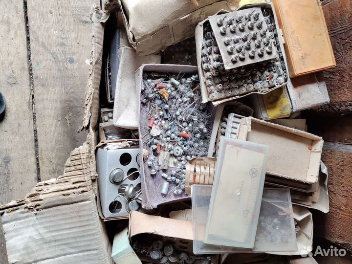 Радиодетали ссср,транзисторы,резисторы и тд и тп