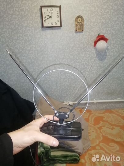 Антенна для тв комнатная