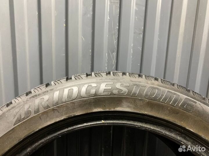 Bridgestone Blizzak Spike-01 245/50 R20 102T