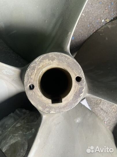 Гребные винты для катера/яхты clements