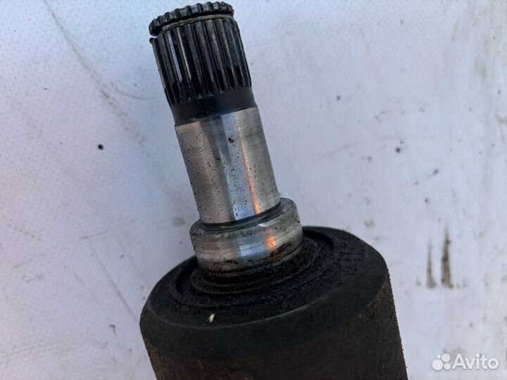 Привод правый Honda Civic 6 MA MB MC 1.5