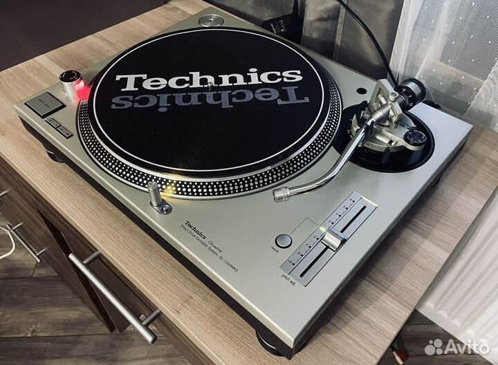 Пара проигрывателей Technics SL 1200 mk5 black