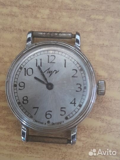 Часы наручные механические