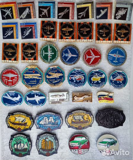 Советские значки из серий по теме Техника