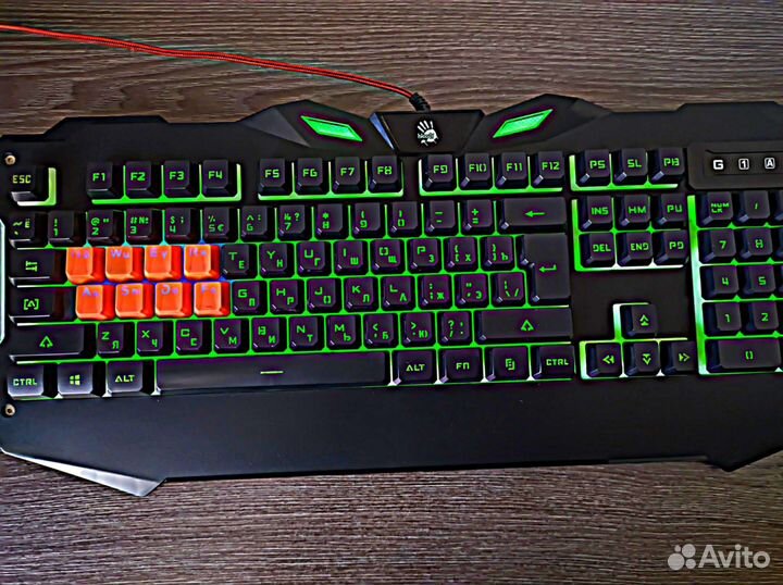 Игровая клавиатура Bloody