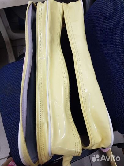 Лаковая спортивная сумка Adidas