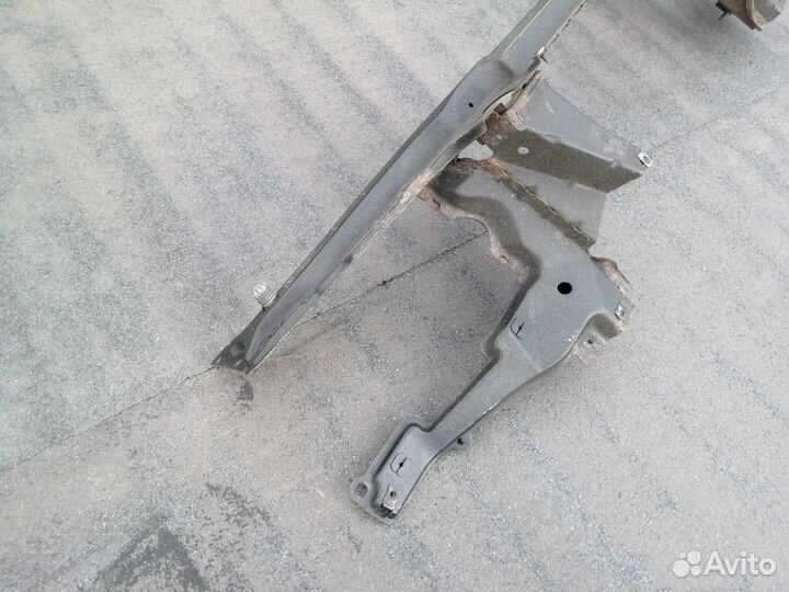 Передняя панель телевизор BMW X5 e53