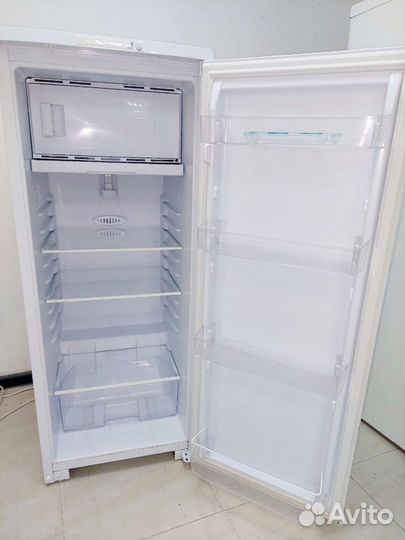 В Хорошем сост Холодильник Бирюса/Гарантия