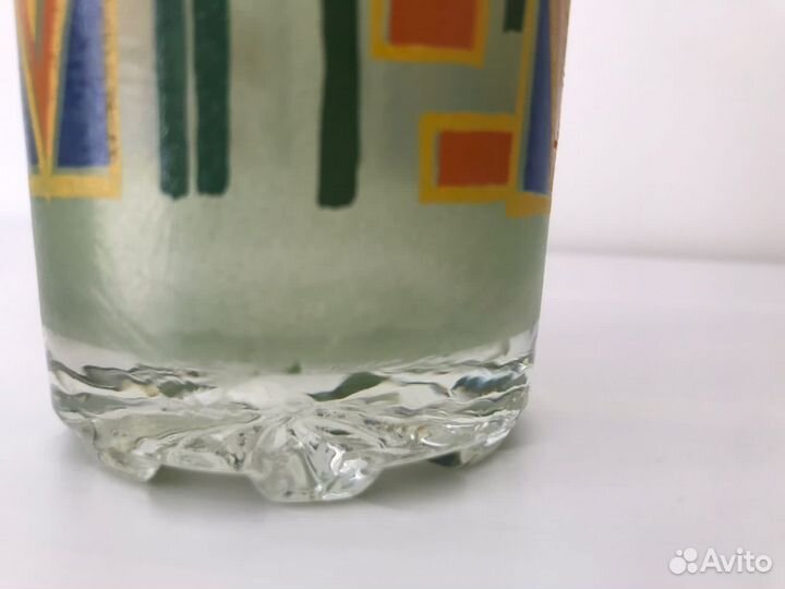 Стаканы стеклянные с абстрактным рисунком