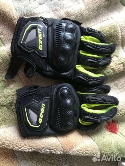 Мотоперчатки