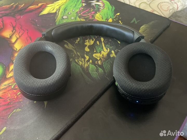 Беспроводные наушники razer baracuda x