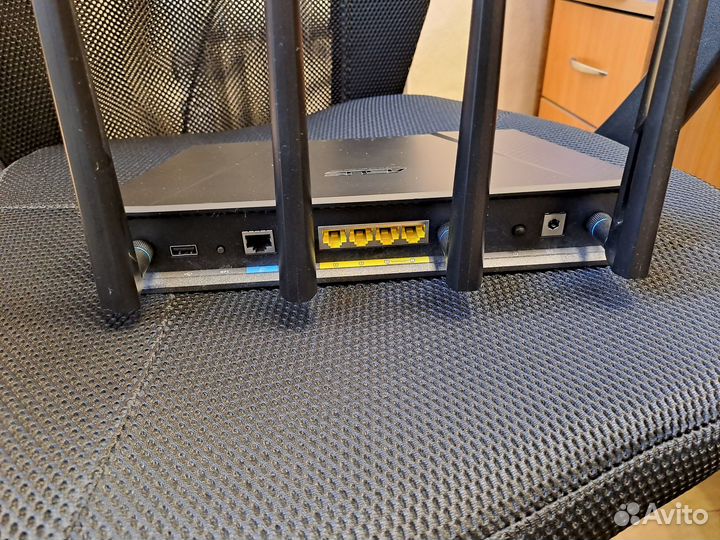 Роутер Asus RT-AC87U