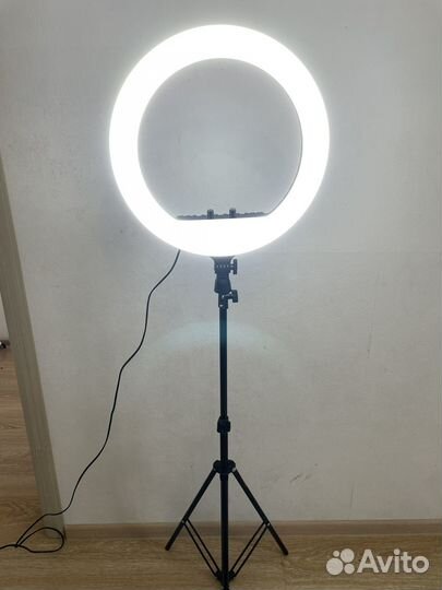 Кольцевая лампа 45 см