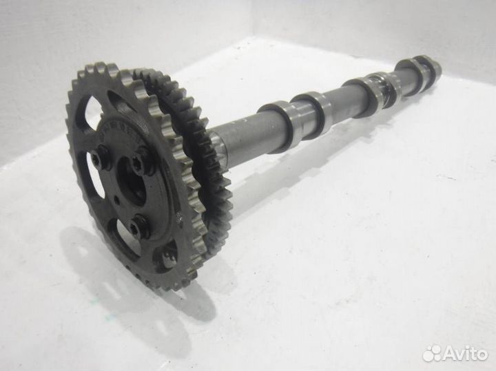 Распредвал выпускной