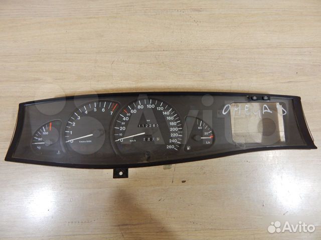 Щиток приборов Opel Omega B