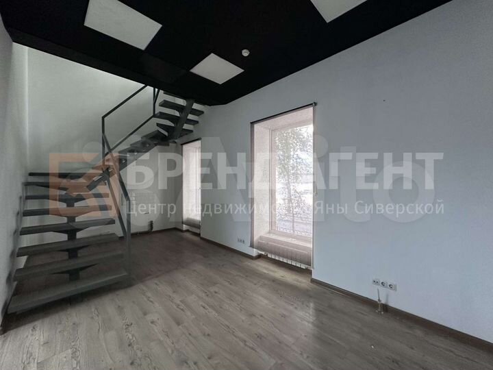 Сдам торговое помещение, 167 м²