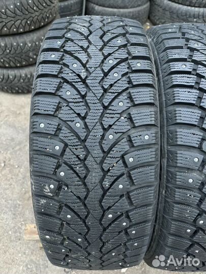 Pirelli Formula Ice 215/50 R17 95T