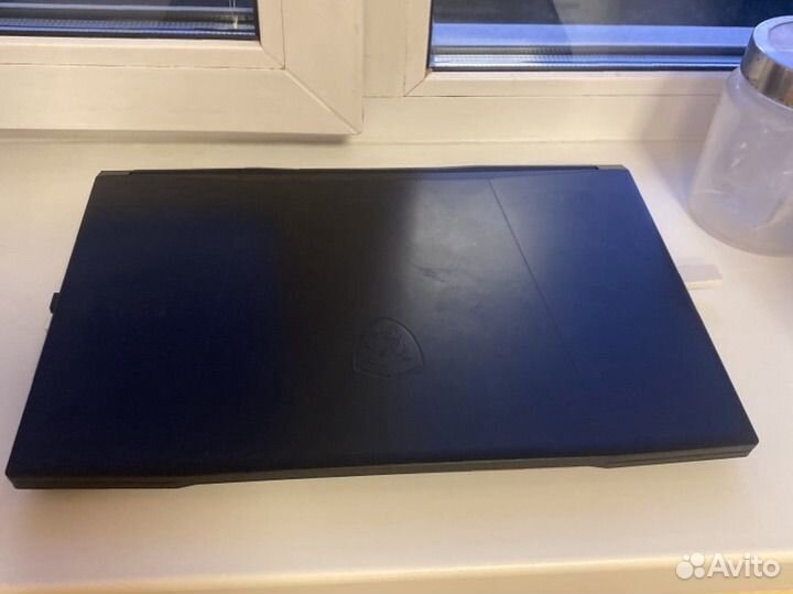 Игровой ноутбук msi katana 17 b12u