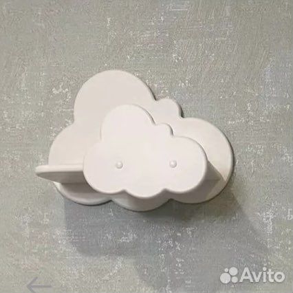 Комплект детской мебели: стол, стул. полка