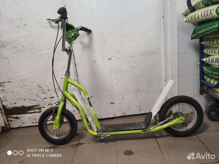 Самокат Novatrack stamp N1, зеленый