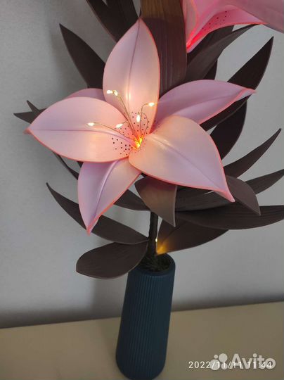 Светильник Лилия букет цвета