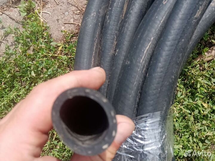 Шланг резиновый армировный 25 диамитром для воды