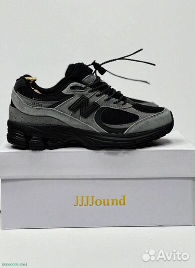 Легкие кроссовки New Balance 2002R для мужчин