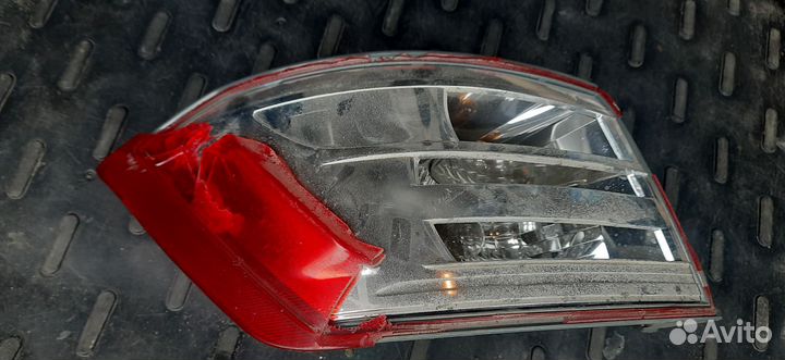 Фонарь задний левый седан vesta