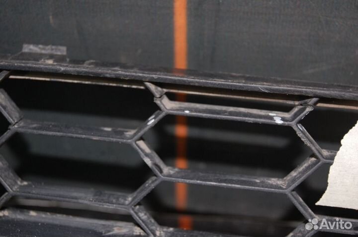 Решетка бампера переднего - Skoda Rapid