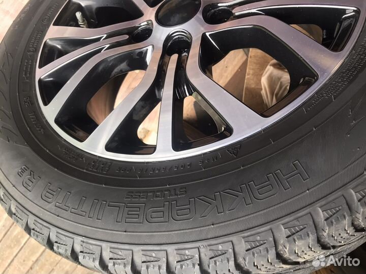 Nokian Tyres Hakkapeliitta R 2.25/65 R16