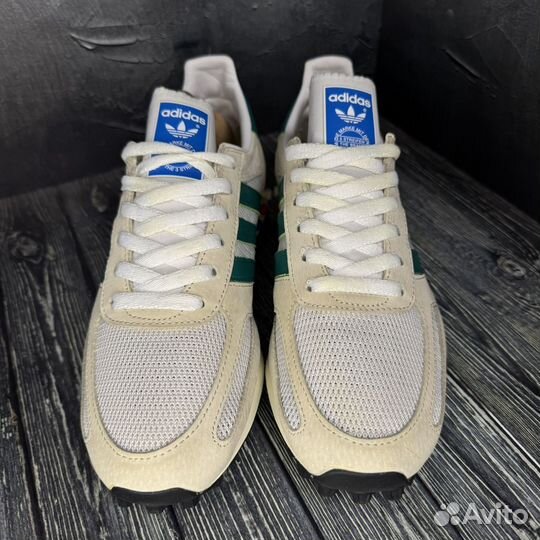 Adidas la trainer og 9uk/43eur