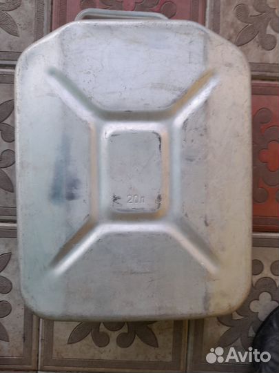 Канистра 20 литров алюминевая