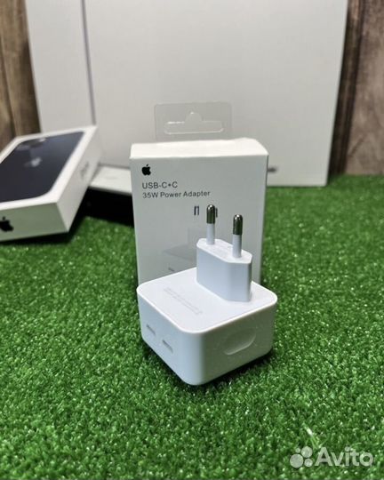 USB-C power adapter 35w