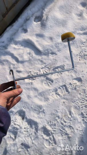 Кронштейн, вешало для шапок для эконом панели