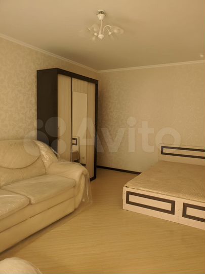 3-к. квартира, 81 м², 9/17 эт.