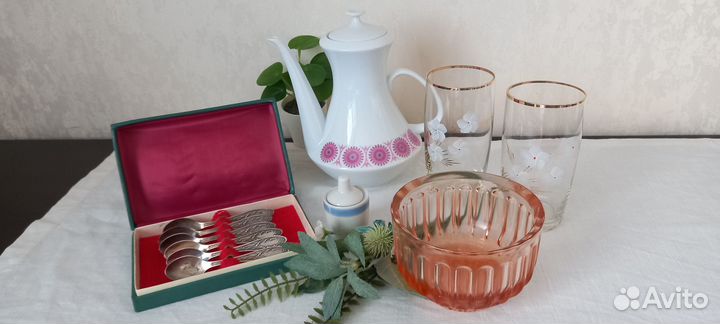 Красивая винтажная посуда, приборы (предметы)ссср