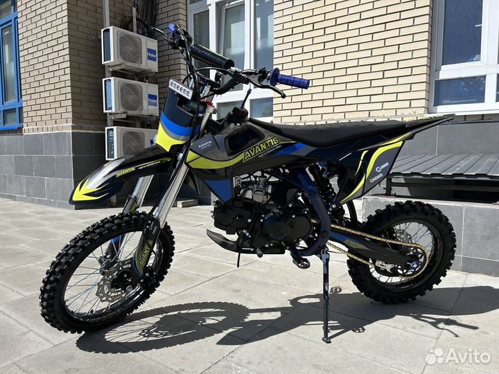 Питбайк Авантис 125 кубов. Электростартер