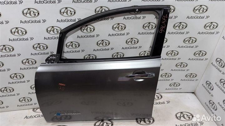 Дверь передняя левая Nissan Leaf