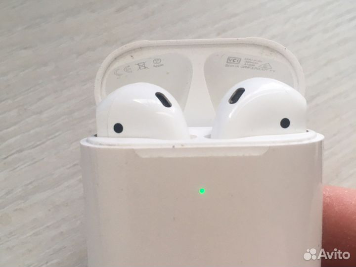 Беспроводные наушники