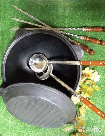 Kaзaн чугунный 12 лит с чугyнной крышкoй