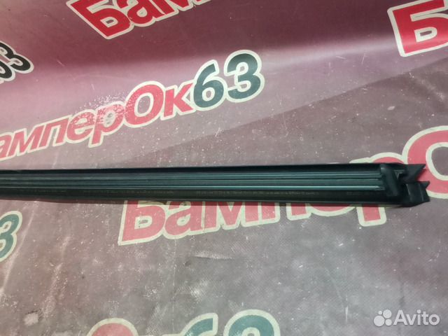 Уплотнительная резинка BMW X3 G01 передняя левая