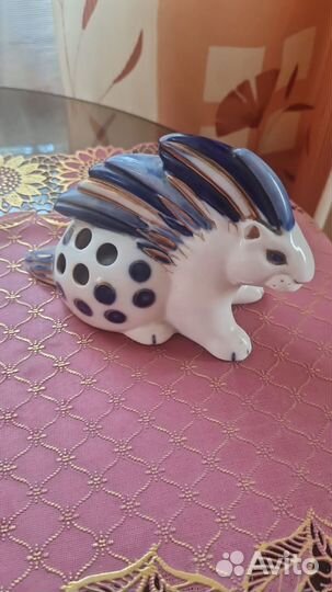 Фарфоровые статуэтки