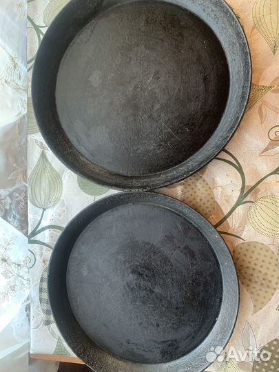 Сковороды чугунные