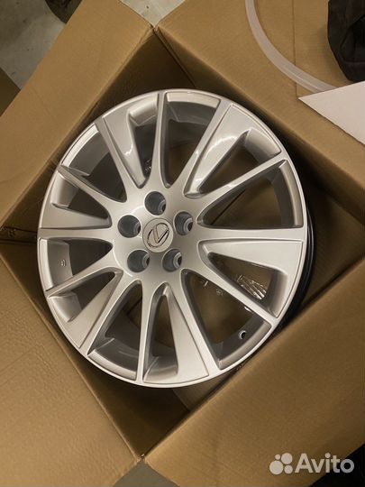 Диски Lexus toyota R19