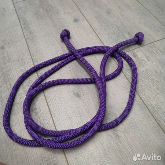 Скакалка гимнастическая
