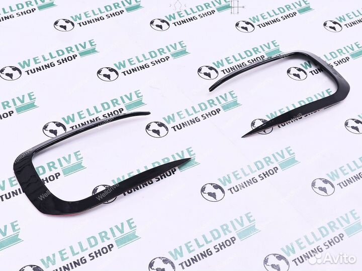 Клыки верхние BMW 1 F20 F21 на передний бампер