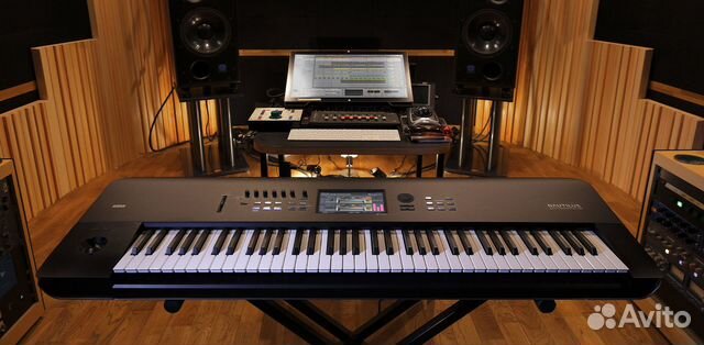 Рабочая станция Korg + Аксессуары