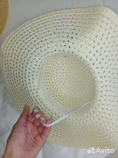 Шляпа женская соломенная