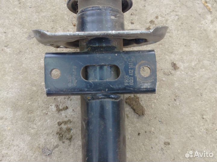 Стойка передняя Skoda Fabia 2