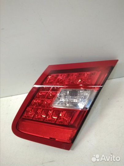 Фонарь задний правый Mercedes-Benz E-Class W212